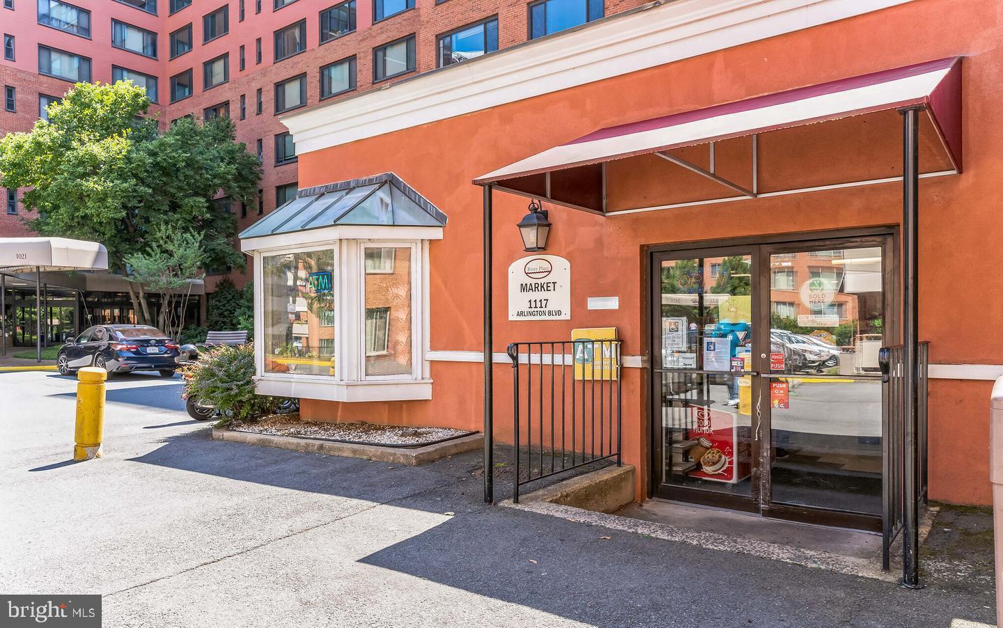 1021 ARLINGTON BLVD #928, ARLINGTON, Virginia 22209, 1 Bedroom Bedrooms, ,1 BathroomBathrooms,Residential,For sale,1021 ARLINGTON BLVD #928,VAAR2056754 MLS # VAAR2056754