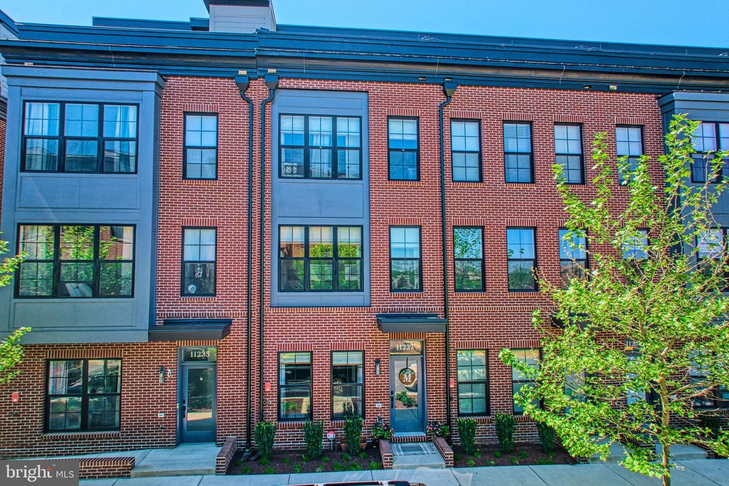 11237 BEAKER ST, RESTON, Virginia 20190, 4 Bedrooms Bedrooms, ,3 BathroomsBathrooms,Residential,For sale,11237 BEAKER ST,VAFX2237460 MLS # VAFX2237460