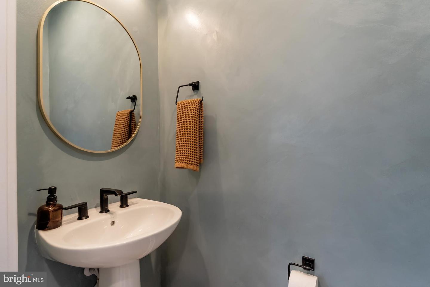 11237 BEAKER ST, RESTON, Virginia 20190, 4 Bedrooms Bedrooms, ,3 BathroomsBathrooms,Residential,For sale,11237 BEAKER ST,VAFX2237460 MLS # VAFX2237460
