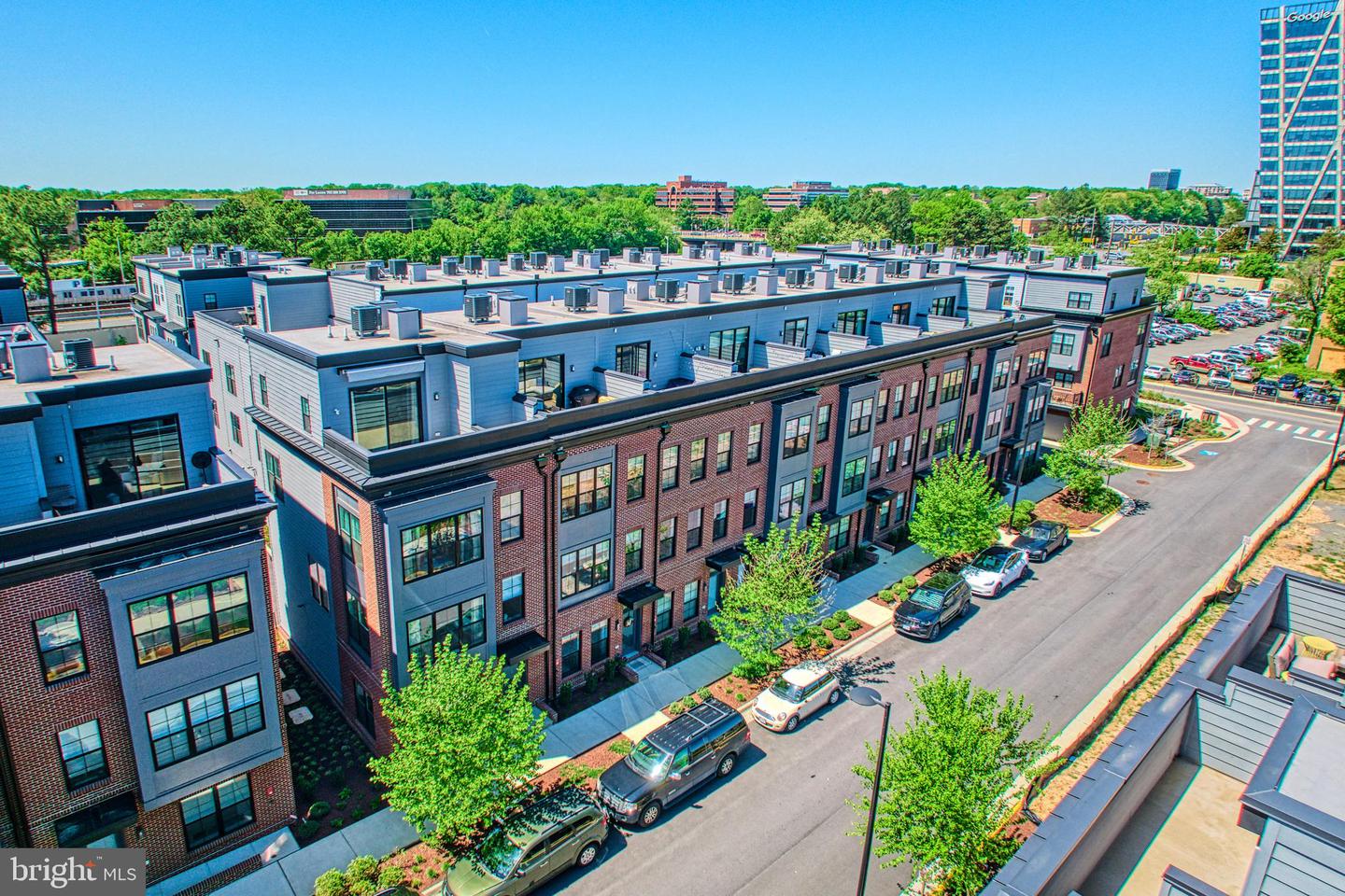 11237 BEAKER ST, RESTON, Virginia 20190, 4 Bedrooms Bedrooms, ,3 BathroomsBathrooms,Residential,For sale,11237 BEAKER ST,VAFX2237460 MLS # VAFX2237460