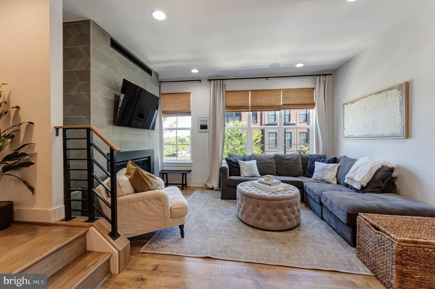 11237 BEAKER ST, RESTON, Virginia 20190, 4 Bedrooms Bedrooms, ,3 BathroomsBathrooms,Residential,For sale,11237 BEAKER ST,VAFX2237460 MLS # VAFX2237460