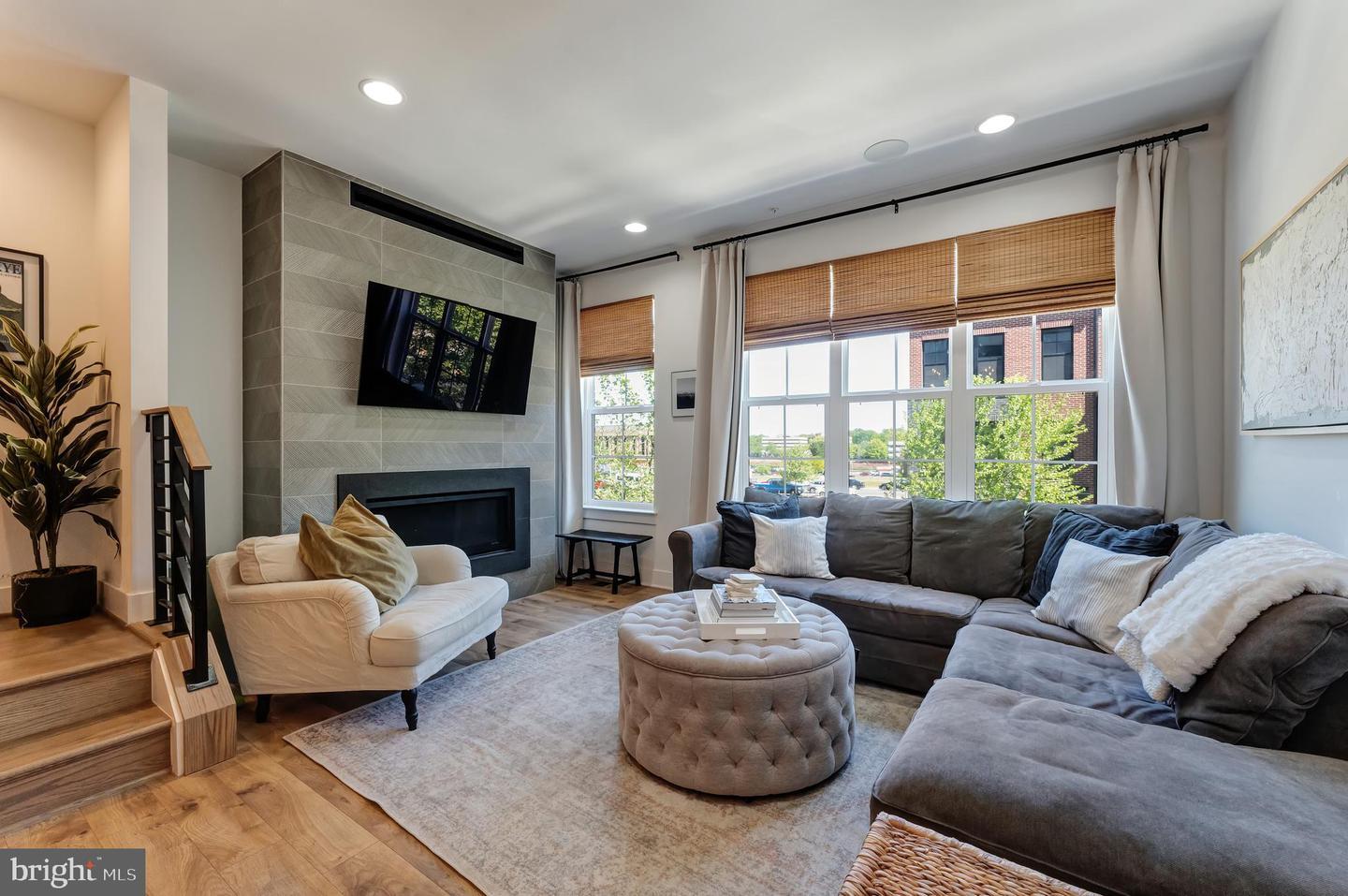 11237 BEAKER ST, RESTON, Virginia 20190, 4 Bedrooms Bedrooms, ,3 BathroomsBathrooms,Residential,For sale,11237 BEAKER ST,VAFX2237460 MLS # VAFX2237460