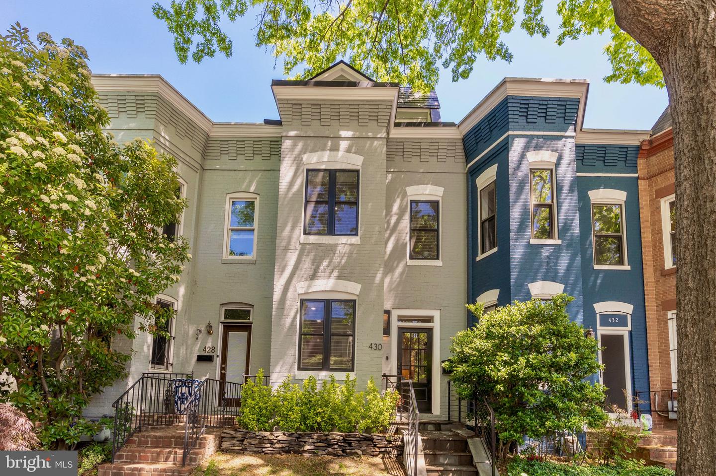 430 15TH ST SE, WASHINGTON, District Of Columbia 20003, 4 Bedrooms Bedrooms, ,4 BathroomsBathrooms,Residential,For sale,430 15TH ST SE,DCDC2198056 MLS # DCDC2198056
