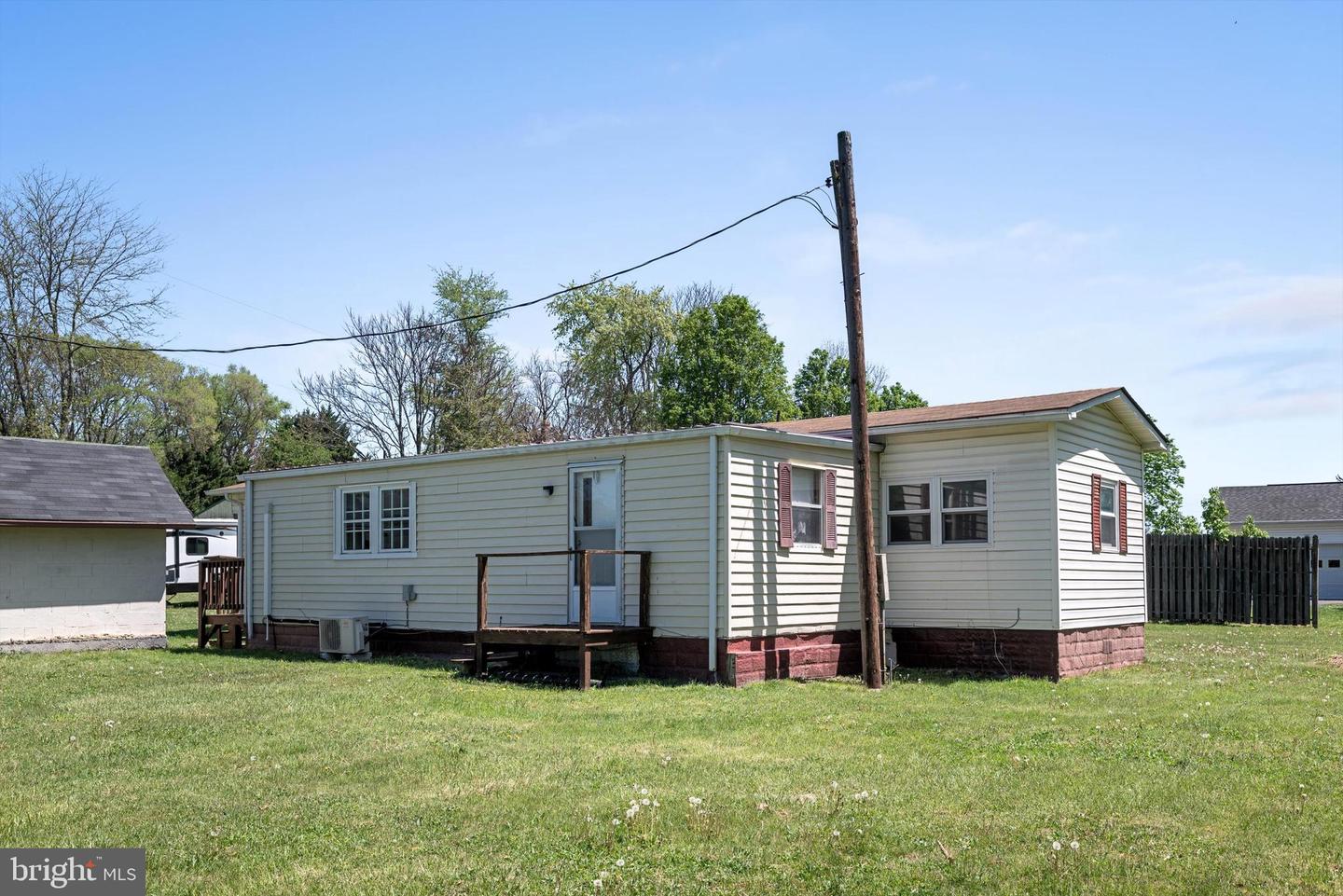 117 MILLER RD, WINCHESTER, Virginia 22602, 3 Bedrooms Bedrooms, ,1 BathroomBathrooms,Residential,For sale,117 MILLER RD,VAFV2033792 MLS # VAFV2033792