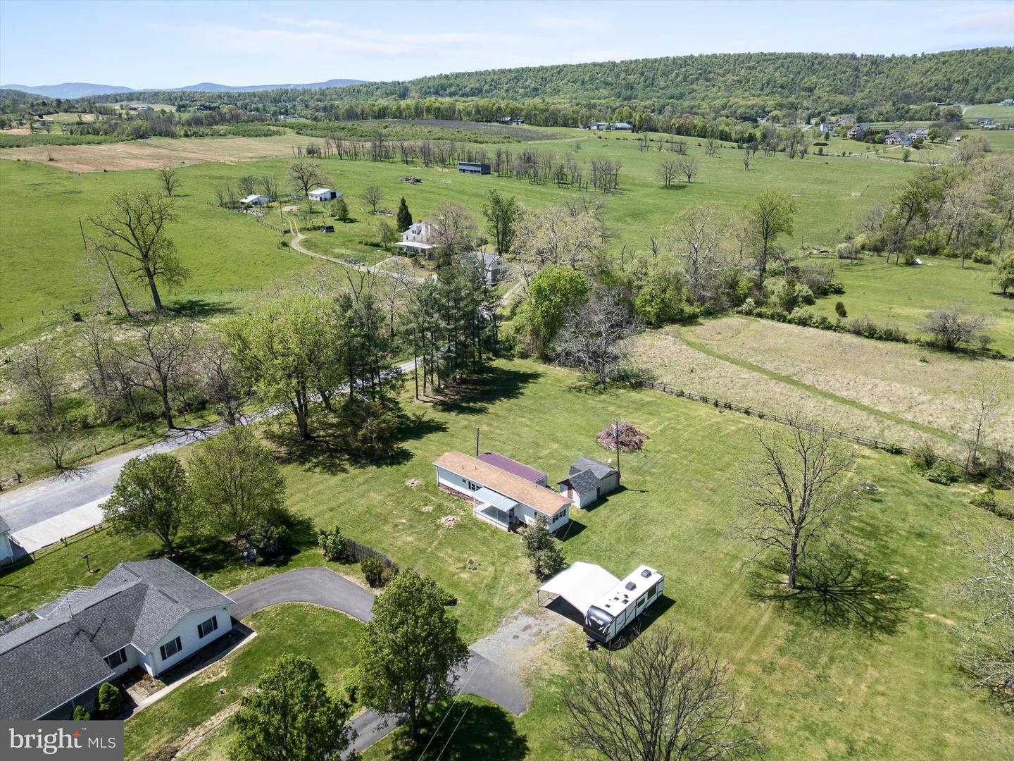117 MILLER RD, WINCHESTER, Virginia 22602, 3 Bedrooms Bedrooms, ,1 BathroomBathrooms,Residential,For sale,117 MILLER RD,VAFV2033792 MLS # VAFV2033792