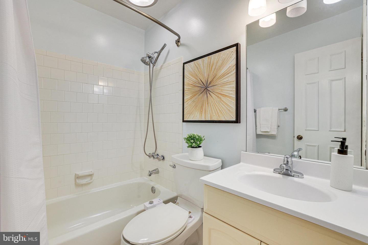 7776 MARSHALL HEIGHTS CT, FALLS CHURCH, Virginia 22043, 3 Bedrooms Bedrooms, ,2 BathroomsBathrooms,Residential,For sale,7776 MARSHALL HEIGHTS CT,VAFX2237572 MLS # VAFX2237572