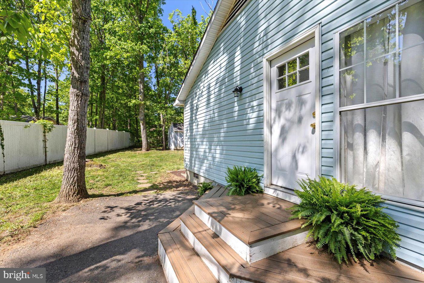 13602 FLANK MARCH LN, SPOTSYLVANIA, Virginia 22551, 3 Bedrooms Bedrooms, ,2 BathroomsBathrooms,Residential,For sale,13602 FLANK MARCH LN,VASP2032674 MLS # VASP2032674
