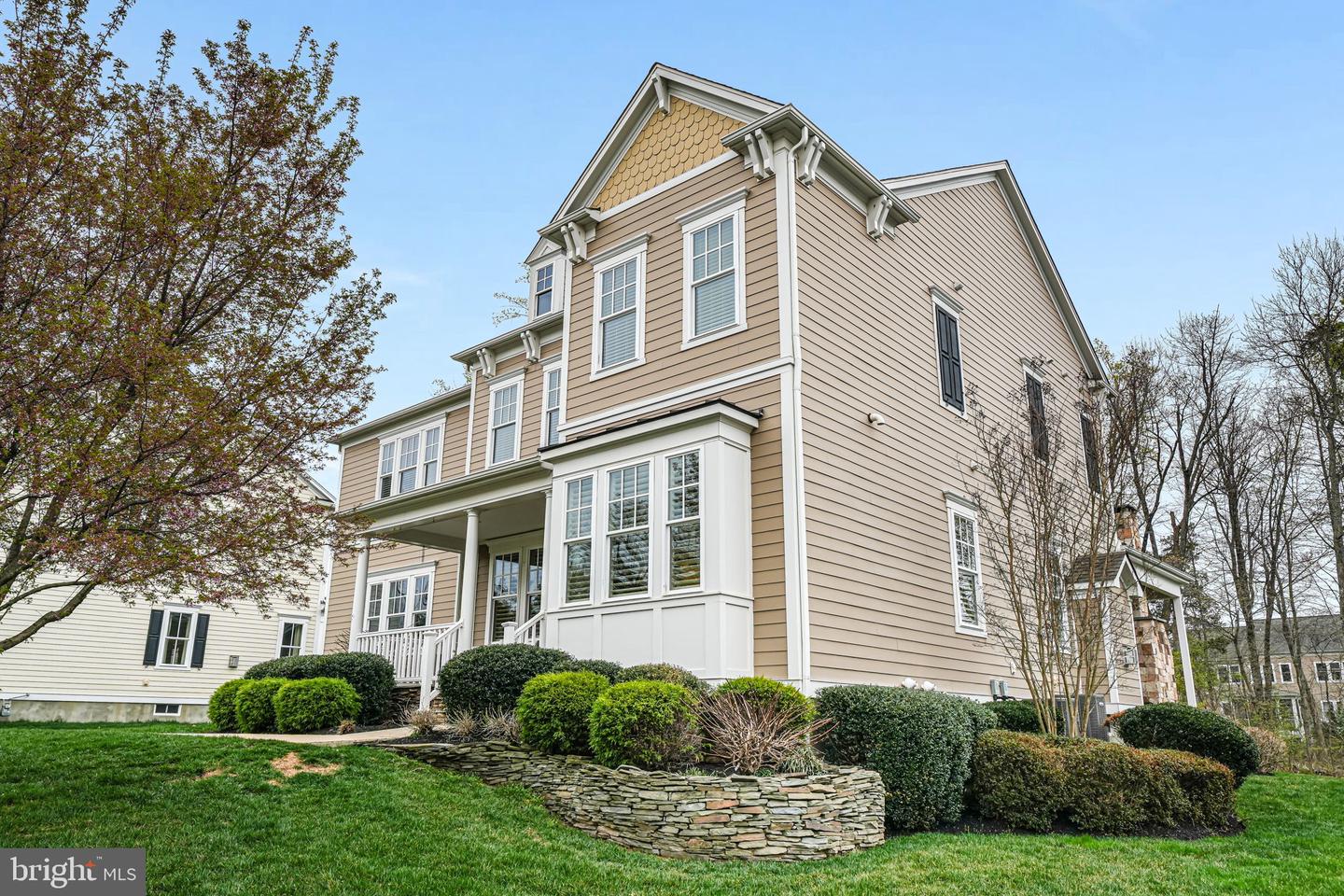24843 QUIMBY OAKS PL, ALDIE, Virginia 20105, 6 Bedrooms Bedrooms, ,5 BathroomsBathrooms,Residential,For sale,24843 QUIMBY OAKS PL,VALO2095168 MLS # VALO2095168