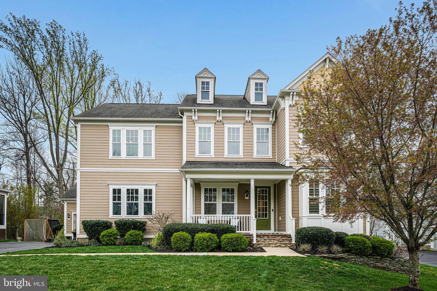 24843 QUIMBY OAKS PL, ALDIE, Virginia 20105, 6 Bedrooms Bedrooms, ,5 BathroomsBathrooms,Residential,For sale,24843 QUIMBY OAKS PL,VALO2095168 MLS # VALO2095168