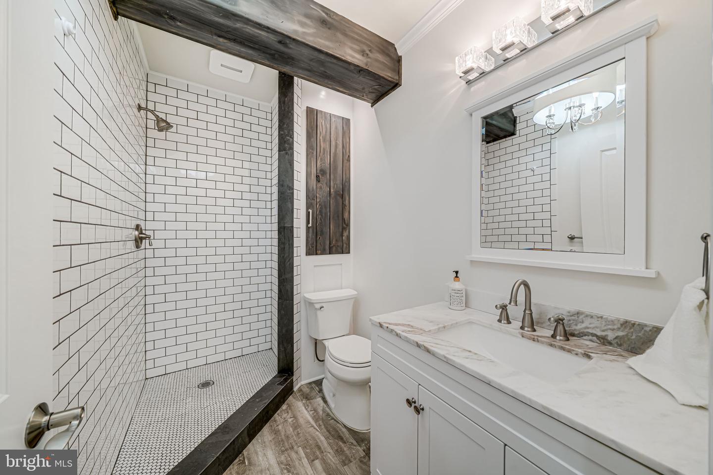 24843 QUIMBY OAKS PL, ALDIE, Virginia 20105, 6 Bedrooms Bedrooms, ,5 BathroomsBathrooms,Residential,For sale,24843 QUIMBY OAKS PL,VALO2095168 MLS # VALO2095168