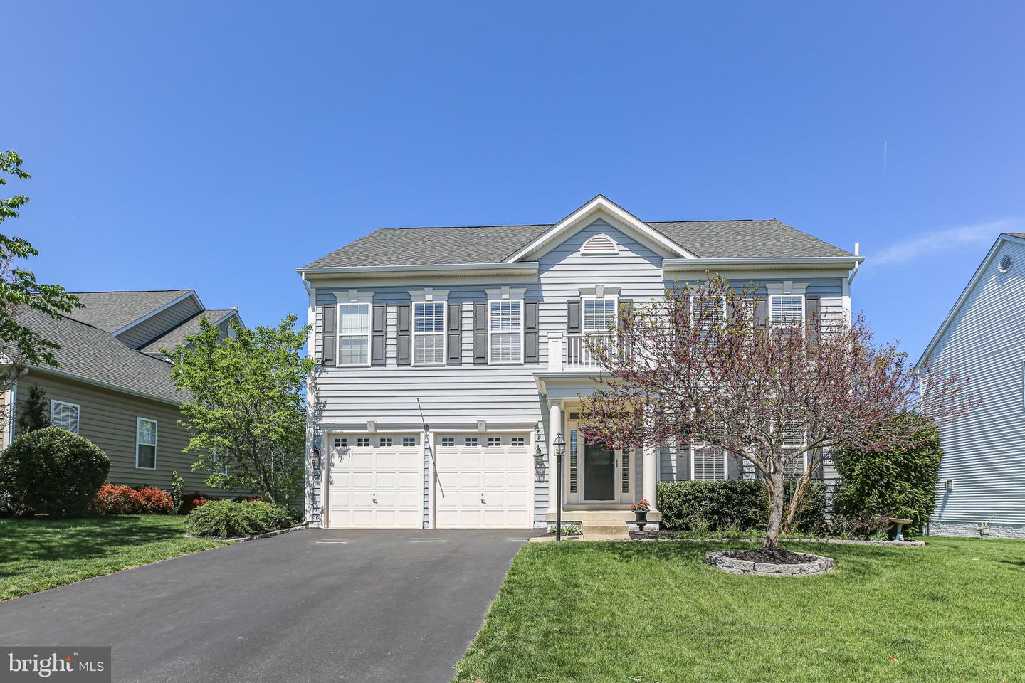 16124 WOODLEY HILLS RD, HAYMARKET, Virginia 20169, 4 Bedrooms Bedrooms, ,3 BathroomsBathrooms,Residential,For sale,16124 WOODLEY HILLS RD,VAPW2093466 MLS # VAPW2093466