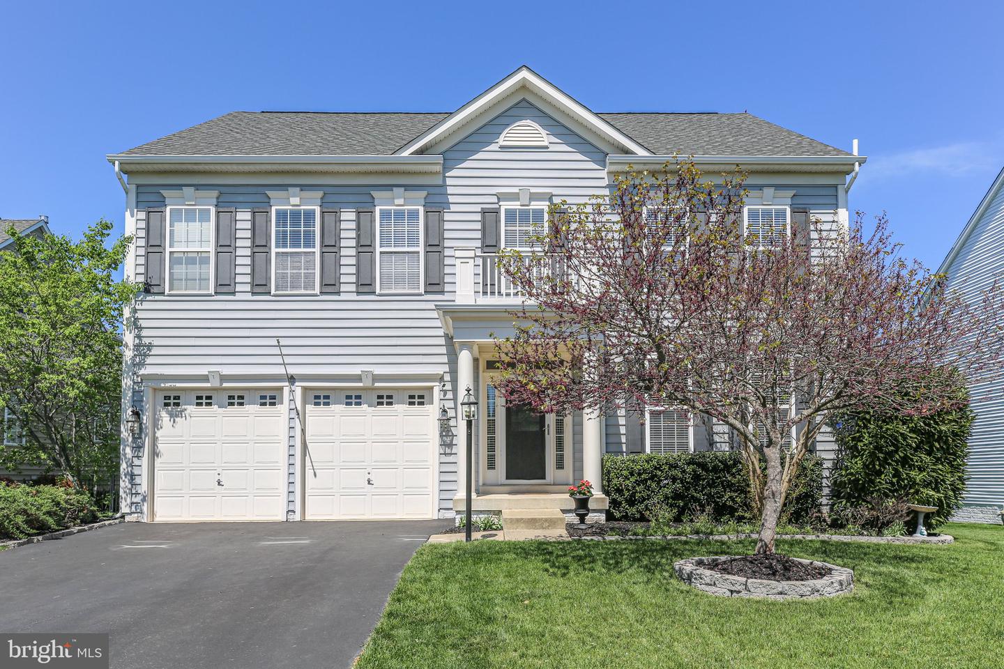 16124 WOODLEY HILLS RD, HAYMARKET, Virginia 20169, 4 Bedrooms Bedrooms, ,3 BathroomsBathrooms,Residential,For sale,16124 WOODLEY HILLS RD,VAPW2093466 MLS # VAPW2093466