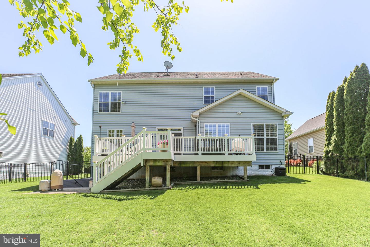 16124 WOODLEY HILLS RD, HAYMARKET, Virginia 20169, 4 Bedrooms Bedrooms, ,3 BathroomsBathrooms,Residential,For sale,16124 WOODLEY HILLS RD,VAPW2093466 MLS # VAPW2093466