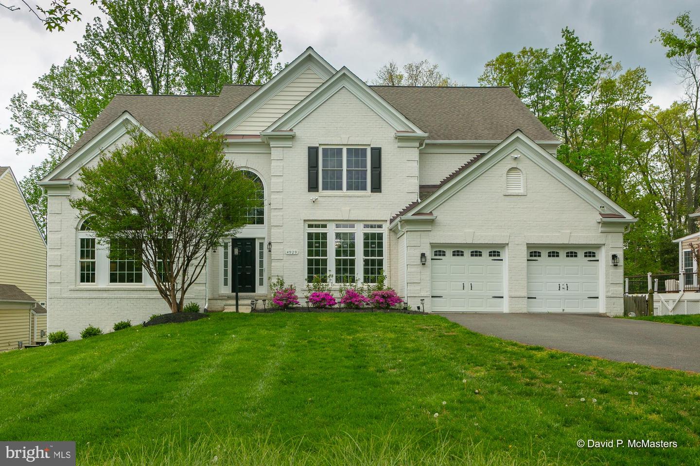 4929 SAMMY JOE DR, FAIRFAX, Virginia 22030, 5 Bedrooms Bedrooms, ,4 BathroomsBathrooms,Residential,For sale,4929 SAMMY JOE DR,VAFX2237650 MLS # VAFX2237650