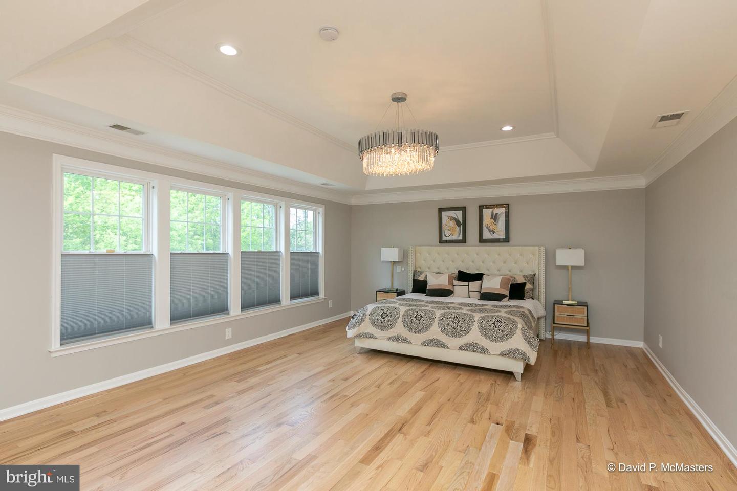 4929 SAMMY JOE DR, FAIRFAX, Virginia 22030, 5 Bedrooms Bedrooms, ,4 BathroomsBathrooms,Residential,For sale,4929 SAMMY JOE DR,VAFX2237650 MLS # VAFX2237650