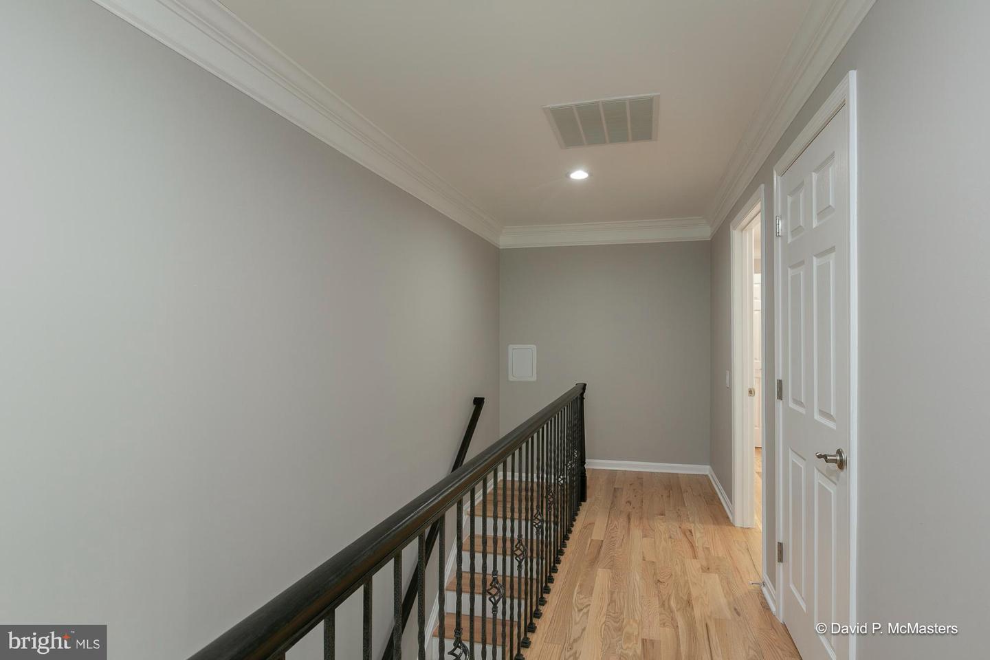 4929 SAMMY JOE DR, FAIRFAX, Virginia 22030, 5 Bedrooms Bedrooms, ,4 BathroomsBathrooms,Residential,For sale,4929 SAMMY JOE DR,VAFX2237650 MLS # VAFX2237650