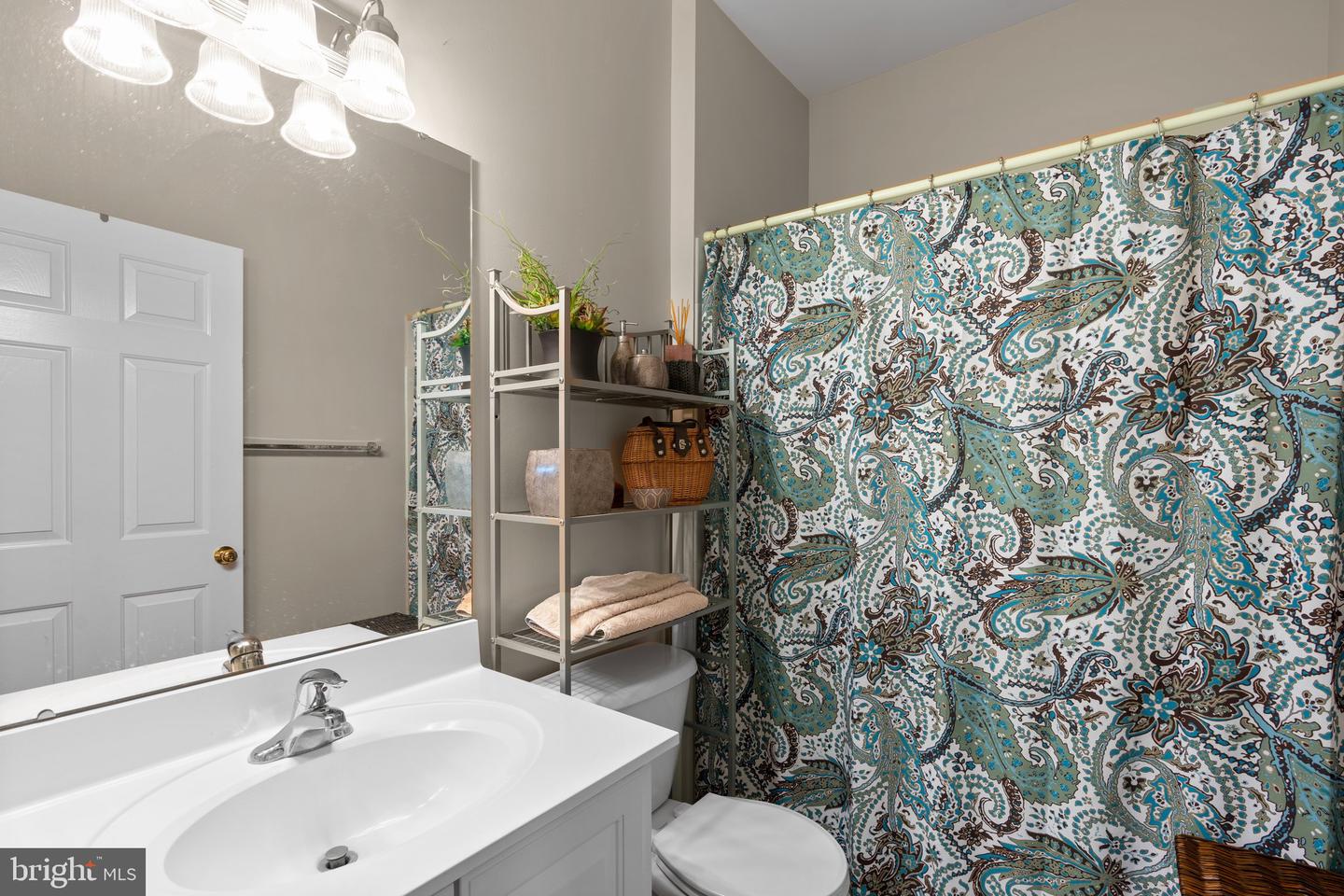 2716 WAKEWATER WAY, WOODBRIDGE, Virginia 22191, 4 Bedrooms Bedrooms, ,3 BathroomsBathrooms,Residential,For sale,2716 WAKEWATER WAY,VAPW2093476 MLS # VAPW2093476