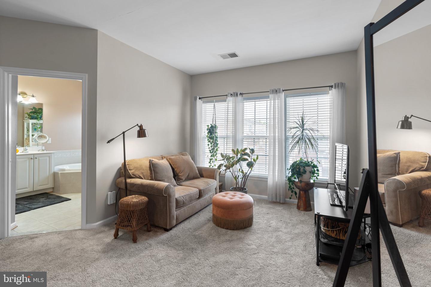 2716 WAKEWATER WAY, WOODBRIDGE, Virginia 22191, 4 Bedrooms Bedrooms, ,3 BathroomsBathrooms,Residential,For sale,2716 WAKEWATER WAY,VAPW2093476 MLS # VAPW2093476