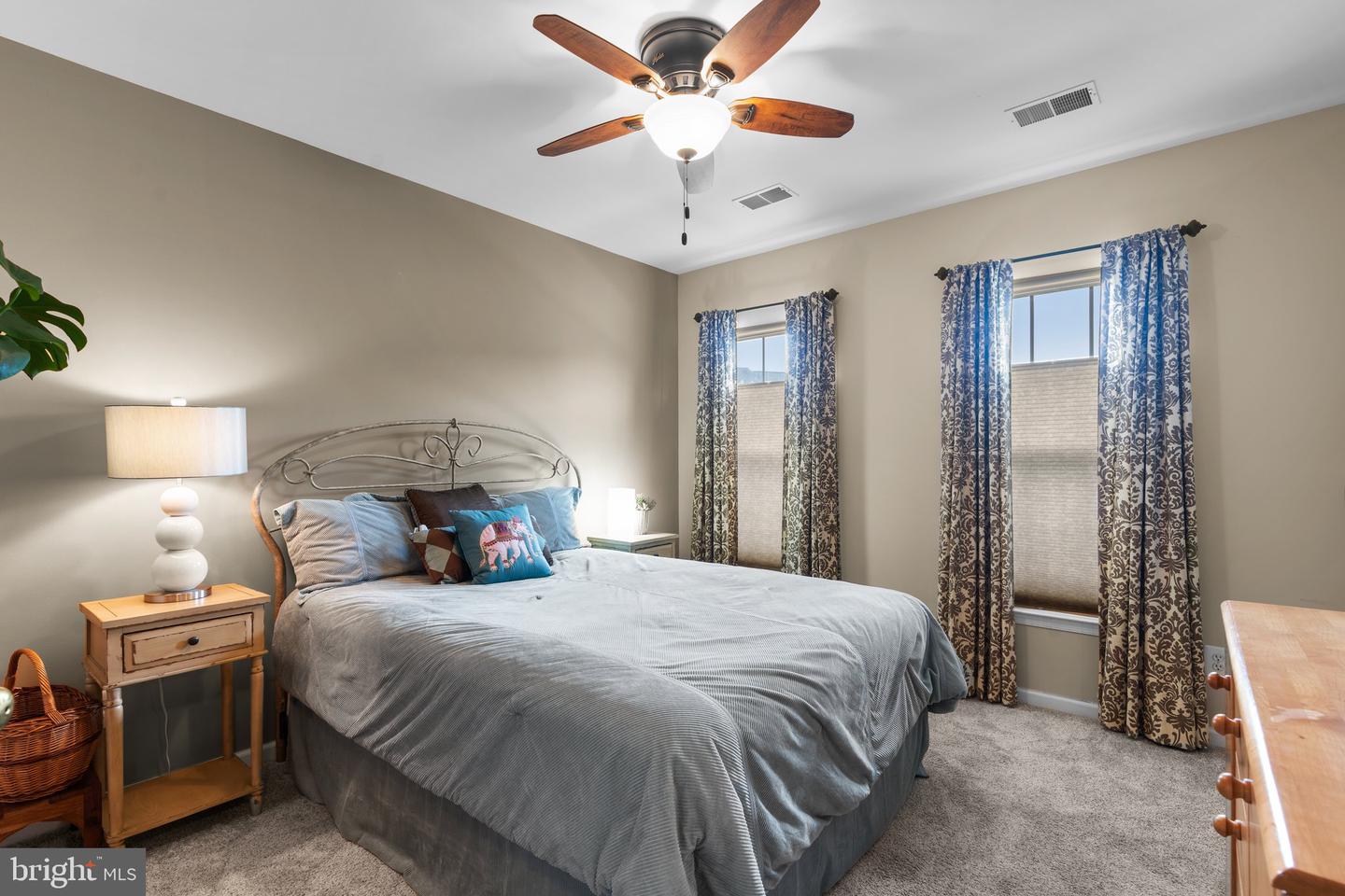 2716 WAKEWATER WAY, WOODBRIDGE, Virginia 22191, 4 Bedrooms Bedrooms, ,3 BathroomsBathrooms,Residential,For sale,2716 WAKEWATER WAY,VAPW2093476 MLS # VAPW2093476