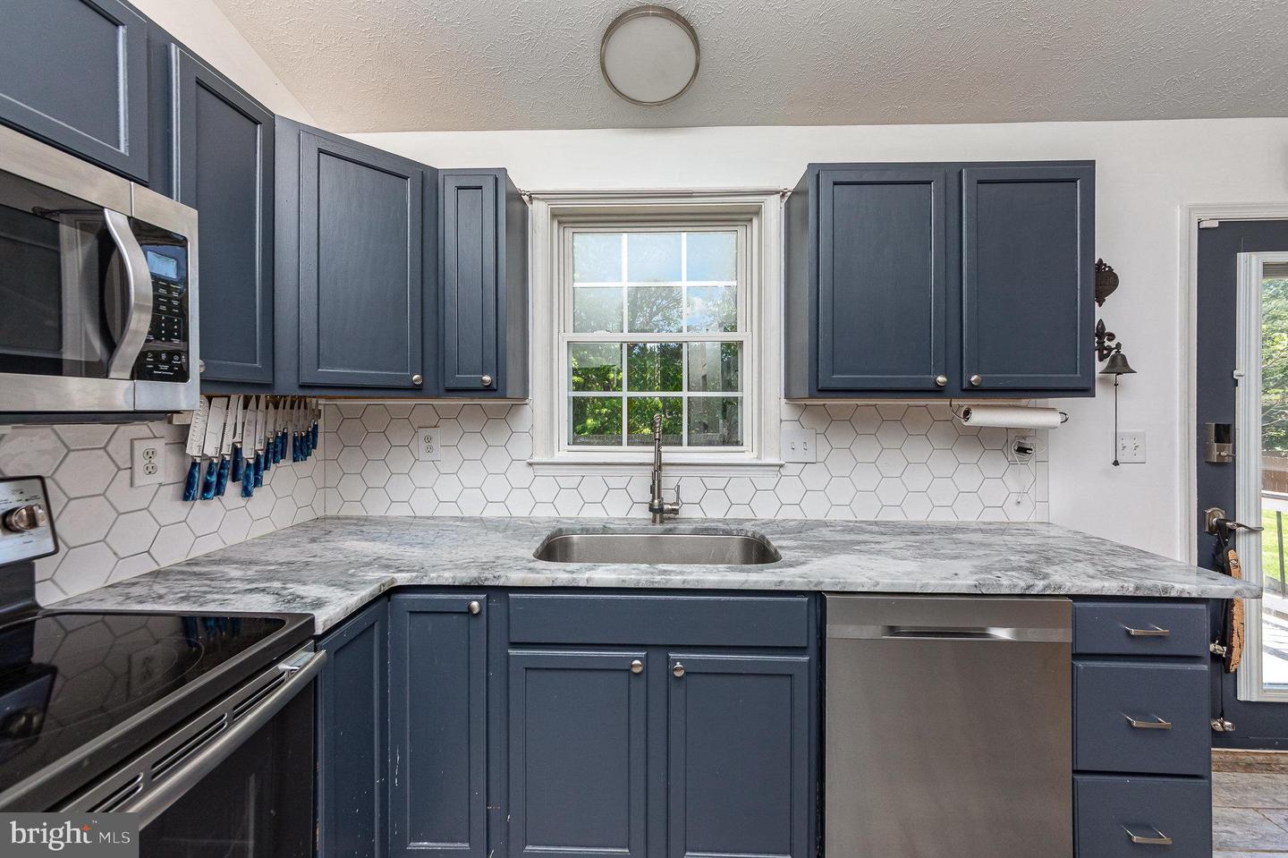 10701 HAMILTONS CROSSING DR, FREDERICKSBURG, Virginia 22408, 3 Bedrooms Bedrooms, ,2 BathroomsBathrooms,Residential,For sale,10701 HAMILTONS CROSSING DR,VASP2032684 MLS # VASP2032684