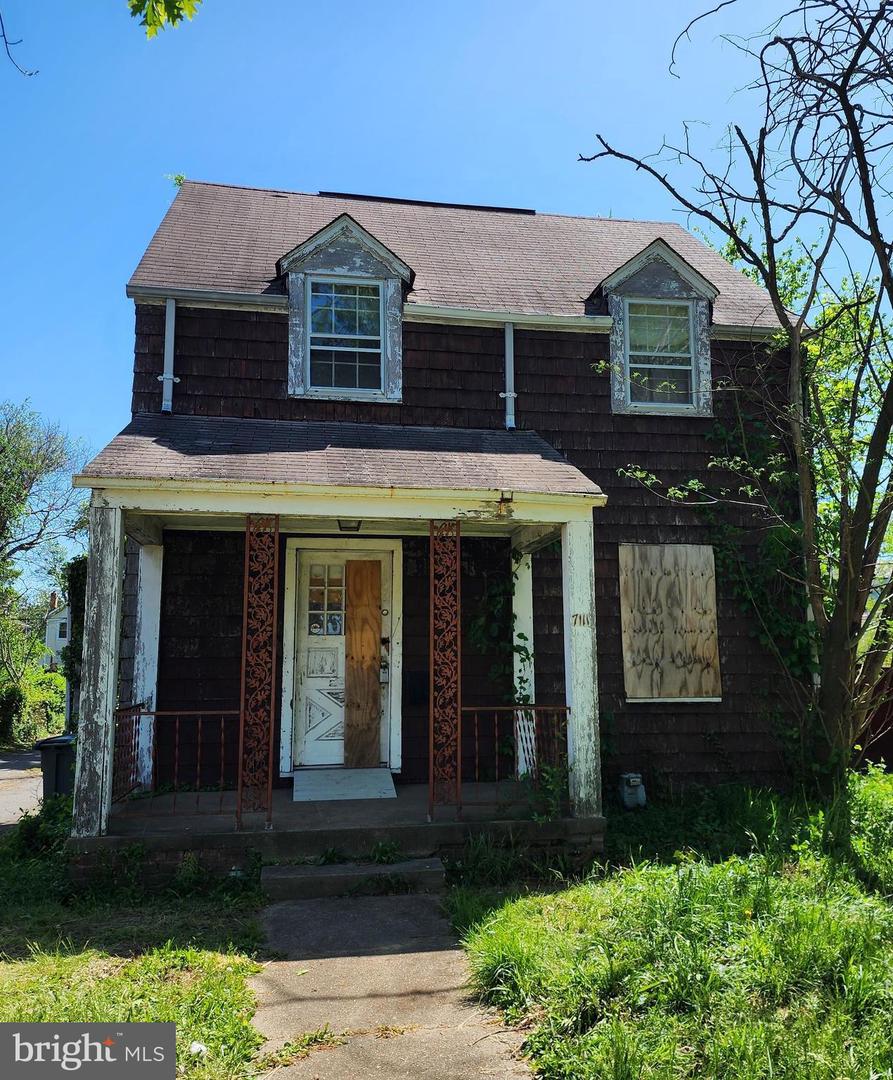 7111 8TH ST NW, WASHINGTON, District Of Columbia 20012, 2 Bedrooms Bedrooms, ,1 BathroomBathrooms,Residential,For sale,7111 8TH ST NW,DCDC2198176 MLS # DCDC2198176