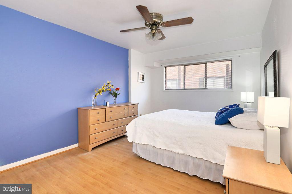 207 SKYHILL RD #1, ALEXANDRIA, Virginia 22314, 3 Bedrooms Bedrooms, ,2 BathroomsBathrooms,Residential,For sale,207 SKYHILL RD #1,VAAX2044728 MLS # VAAX2044728