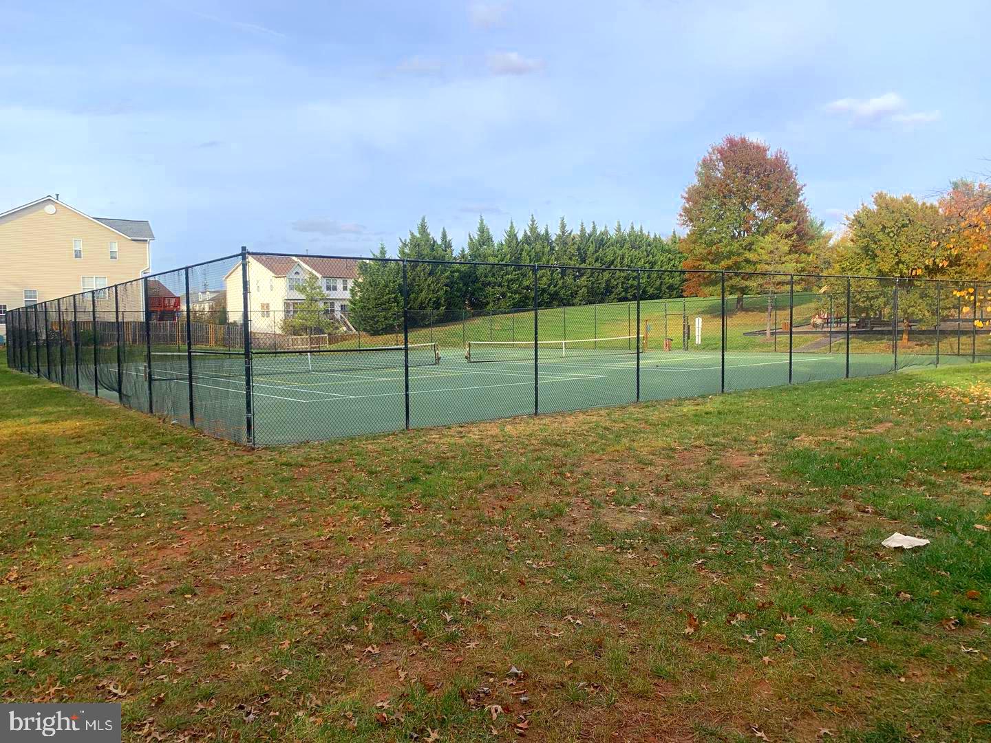 9803 MOCK ORANGE CT, MANASSAS, Virginia 20110, 2 Bedrooms Bedrooms, ,2 BathroomsBathrooms,Residential,For sale,9803 MOCK ORANGE CT,VAMN2008242 MLS # VAMN2008242