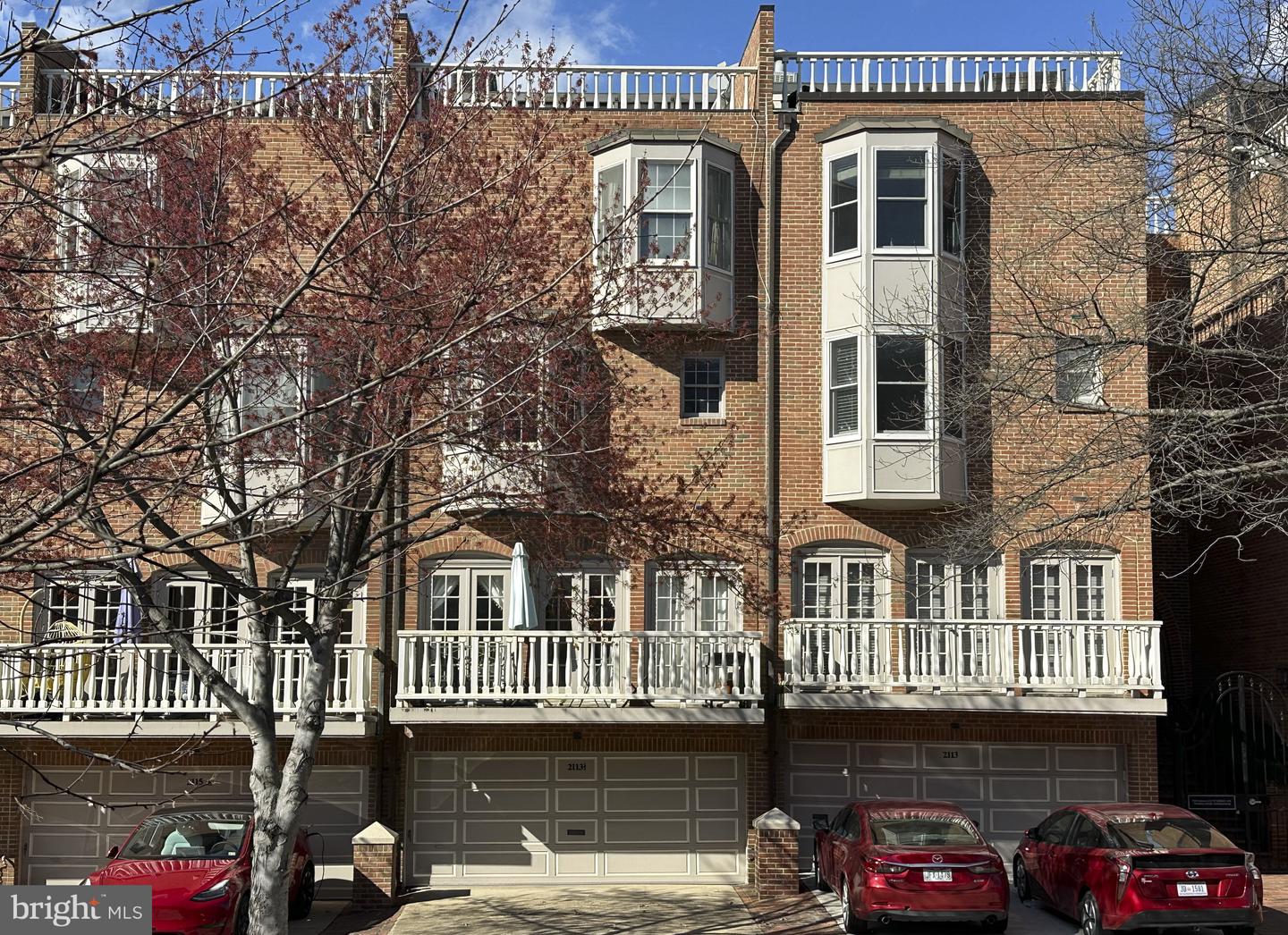 2113 1/2 NW O ST NW #A, WASHINGTON, District Of Columbia 20037, 2 Bedrooms Bedrooms, ,2 BathroomsBathrooms,Residential,For sale,2113 1/2 NW O ST NW #A,DCDC2198020 MLS # DCDC2198020