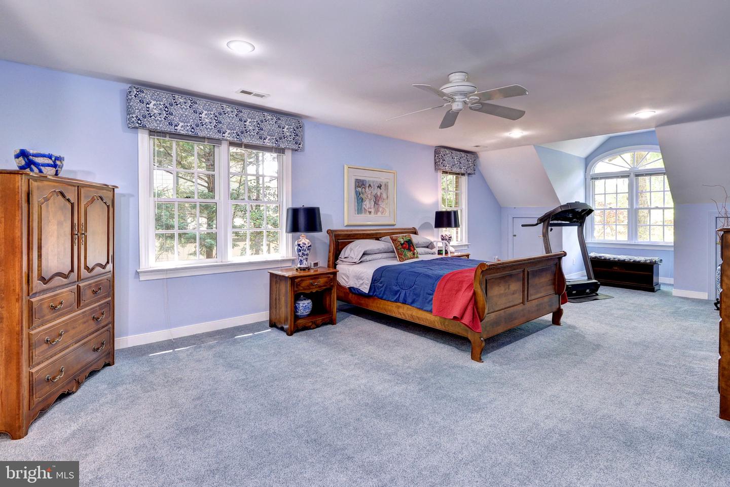 7 HAGUE CLOSE, WILLIAMSBURG, Virginia 23185, 3 Bedrooms Bedrooms, ,2 BathroomsBathrooms,Residential,For sale,7 HAGUE CLOSE,VAJC2000434 MLS # VAJC2000434