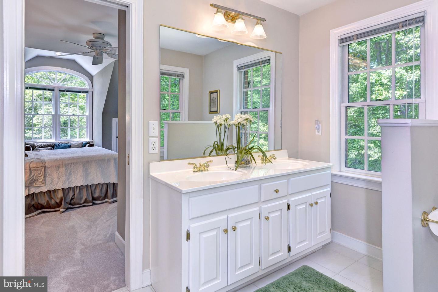 7 HAGUE CLOSE, WILLIAMSBURG, Virginia 23185, 3 Bedrooms Bedrooms, ,2 BathroomsBathrooms,Residential,For sale,7 HAGUE CLOSE,VAJC2000434 MLS # VAJC2000434