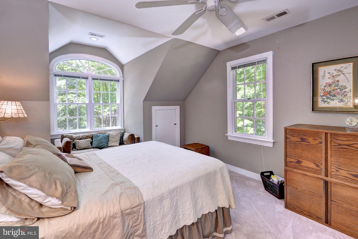 7 HAGUE CLOSE, WILLIAMSBURG, Virginia 23185, 3 Bedrooms Bedrooms, ,2 BathroomsBathrooms,Residential,For sale,7 HAGUE CLOSE,VAJC2000434 MLS # VAJC2000434