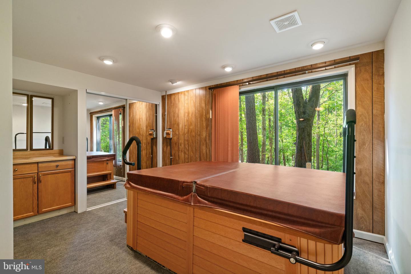 12326 MULBERRY CT, WOODBRIDGE, Virginia 22192, 5 Bedrooms Bedrooms, ,3 BathroomsBathrooms,Residential,For sale,12326 MULBERRY CT,VAPW2093440 MLS # VAPW2093440