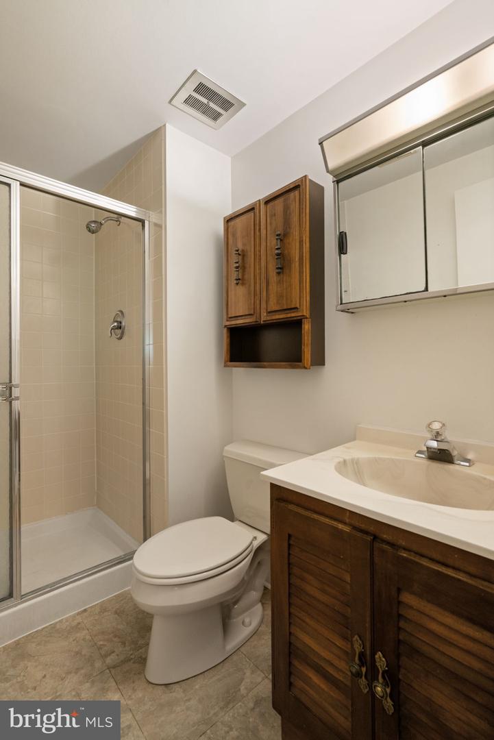 12326 MULBERRY CT, WOODBRIDGE, Virginia 22192, 5 Bedrooms Bedrooms, ,3 BathroomsBathrooms,Residential,For sale,12326 MULBERRY CT,VAPW2093440 MLS # VAPW2093440