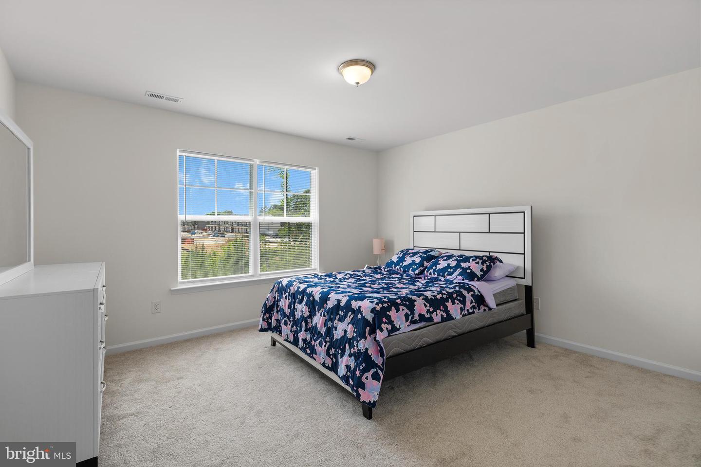925 SCOTT COMMONS LN, RICHMOND, Virginia 23227, 3 Bedrooms Bedrooms, 7 Rooms Rooms,2 BathroomsBathrooms,Residential,For sale,925 SCOTT COMMONS LN,VAHN2000902 MLS # VAHN2000902
