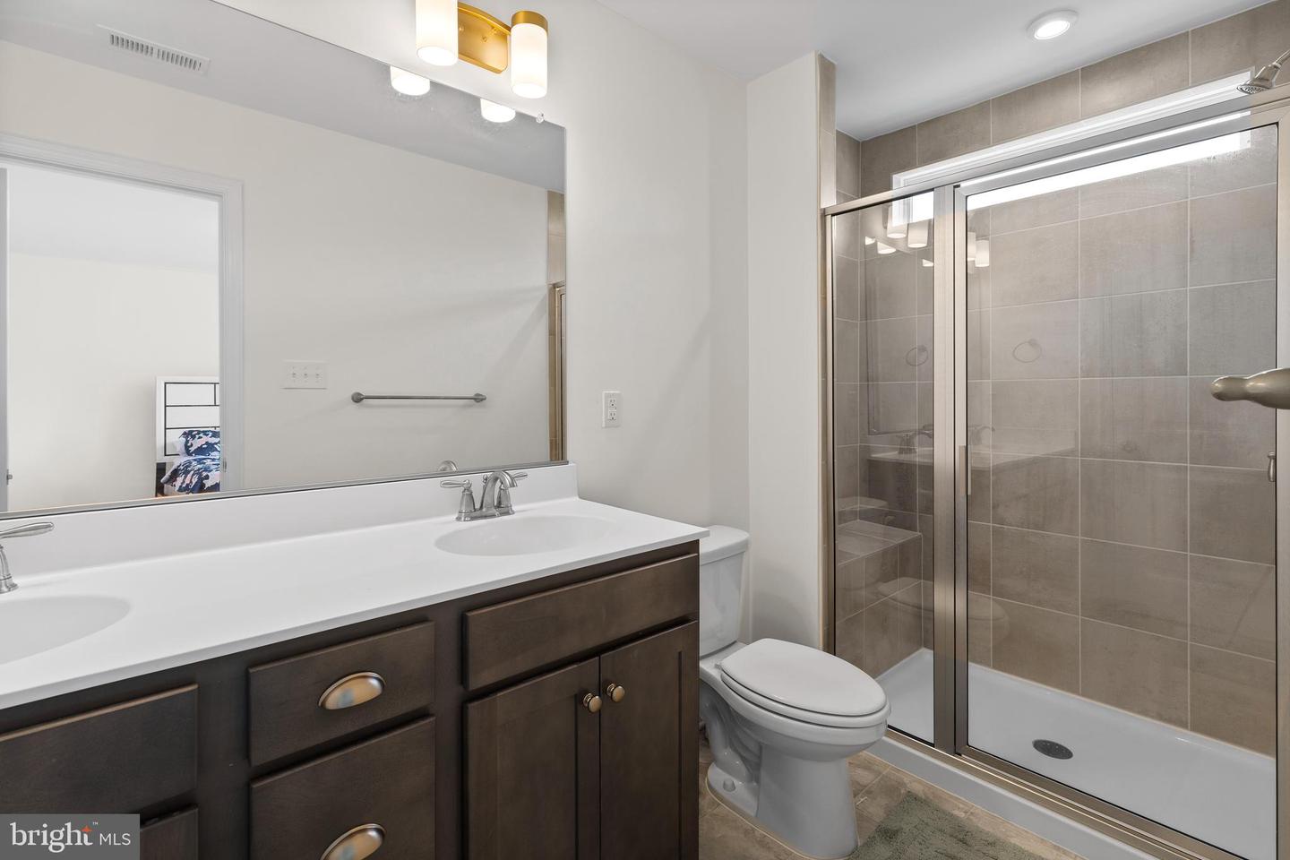 925 SCOTT COMMONS LN, RICHMOND, Virginia 23227, 3 Bedrooms Bedrooms, 7 Rooms Rooms,2 BathroomsBathrooms,Residential,For sale,925 SCOTT COMMONS LN,VAHN2000902 MLS # VAHN2000902