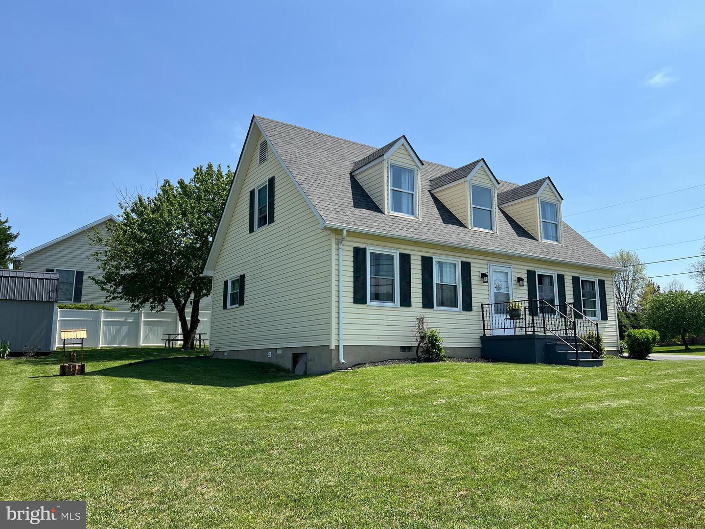 5480 MAIN ST, MOUNT JACKSON, Virginia 22842, 3 Bedrooms Bedrooms, ,1 BathroomBathrooms,Residential,For sale,5480 MAIN ST,VASH2011298 MLS # VASH2011298