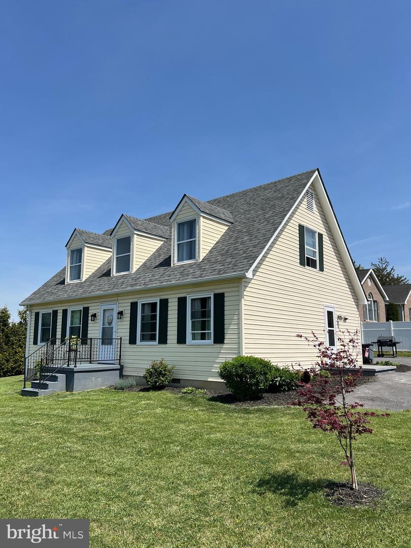 5480 MAIN ST, MOUNT JACKSON, Virginia 22842, 3 Bedrooms Bedrooms, ,1 BathroomBathrooms,Residential,For sale,5480 MAIN ST,VASH2011298 MLS # VASH2011298