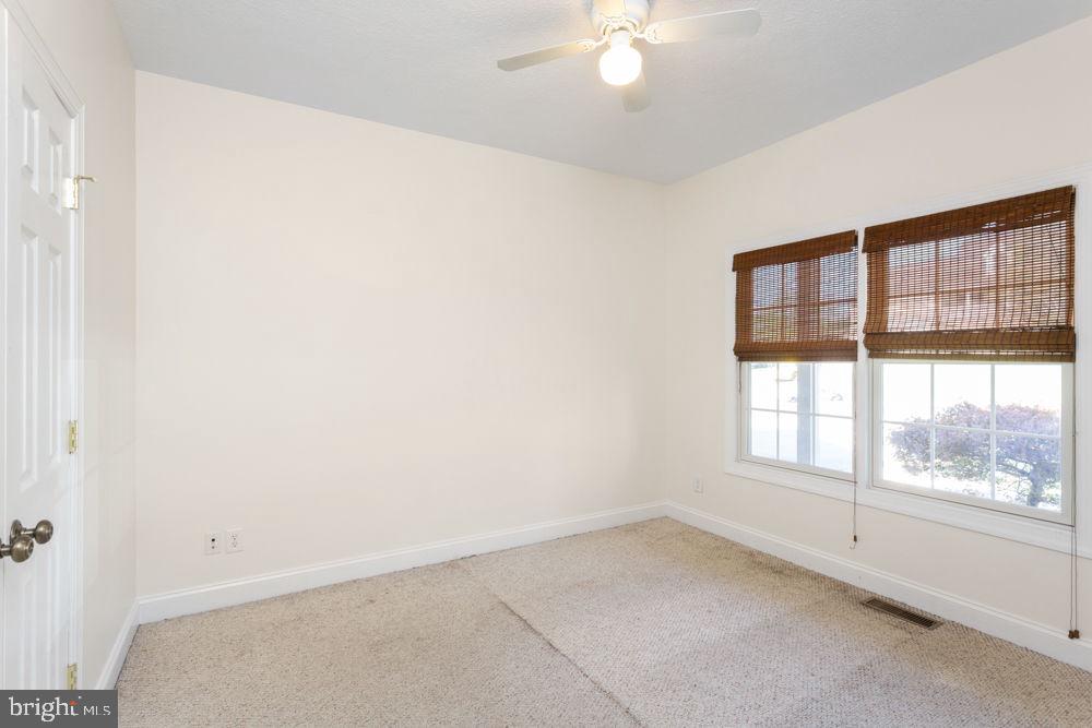320 RAYANN LN, BROADWAY, Virginia 22815, 4 Bedrooms Bedrooms, ,3 BathroomsBathrooms,Residential,For sale,320 RAYANN LN,VARO2002252 MLS # VARO2002252