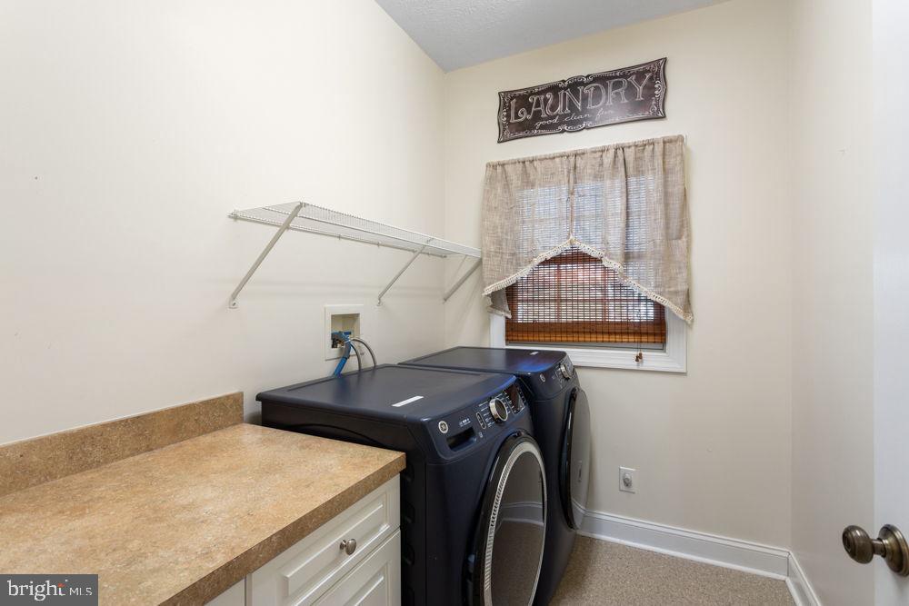 320 RAYANN LN, BROADWAY, Virginia 22815, 4 Bedrooms Bedrooms, ,3 BathroomsBathrooms,Residential,For sale,320 RAYANN LN,VARO2002252 MLS # VARO2002252