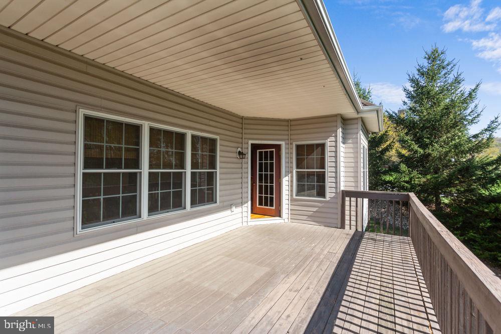 320 RAYANN LN, BROADWAY, Virginia 22815, 4 Bedrooms Bedrooms, ,3 BathroomsBathrooms,Residential,For sale,320 RAYANN LN,VARO2002252 MLS # VARO2002252