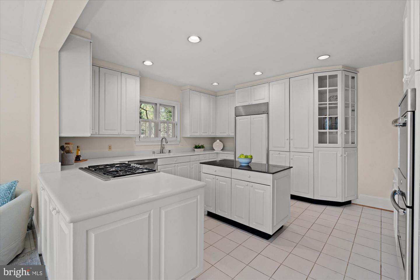 1924 47TH ST NW, WASHINGTON, District Of Columbia 20007, 4 Bedrooms Bedrooms, ,4 BathroomsBathrooms,Residential,For sale,1924 47TH ST NW,DCDC2198126 MLS # DCDC2198126