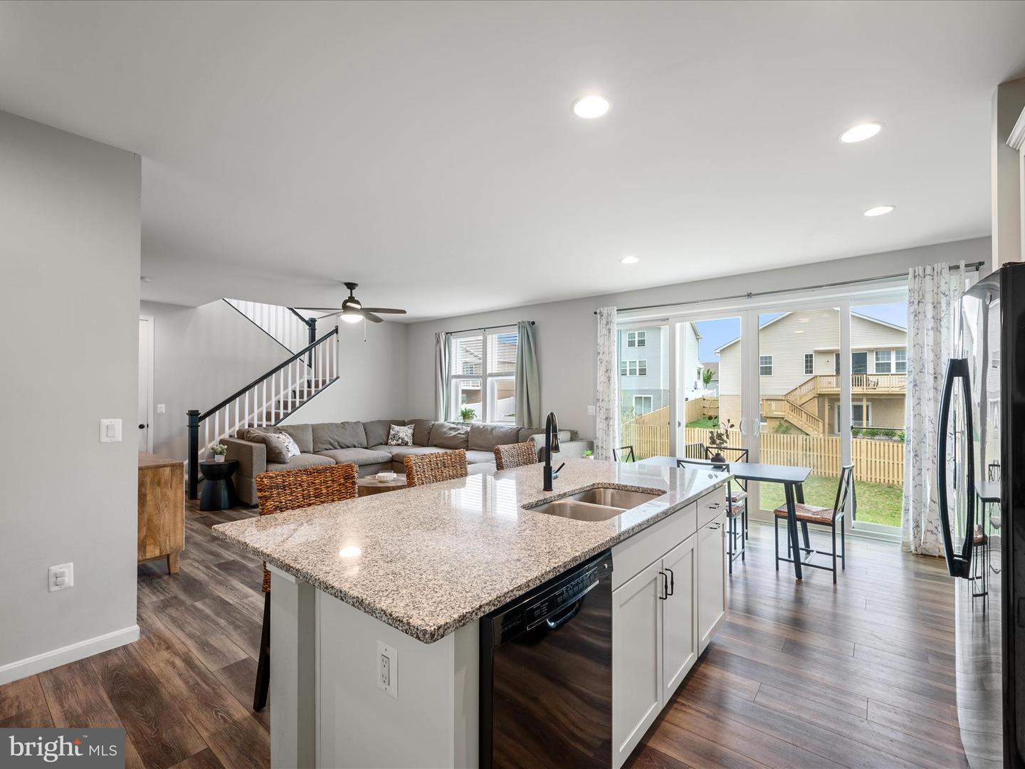 439 TOWN RUN LN, STEPHENS CITY, Virginia 22655, 3 Bedrooms Bedrooms, ,2 BathroomsBathrooms,Residential,For sale,439 TOWN RUN LN,VAFV2033796 MLS # VAFV2033796