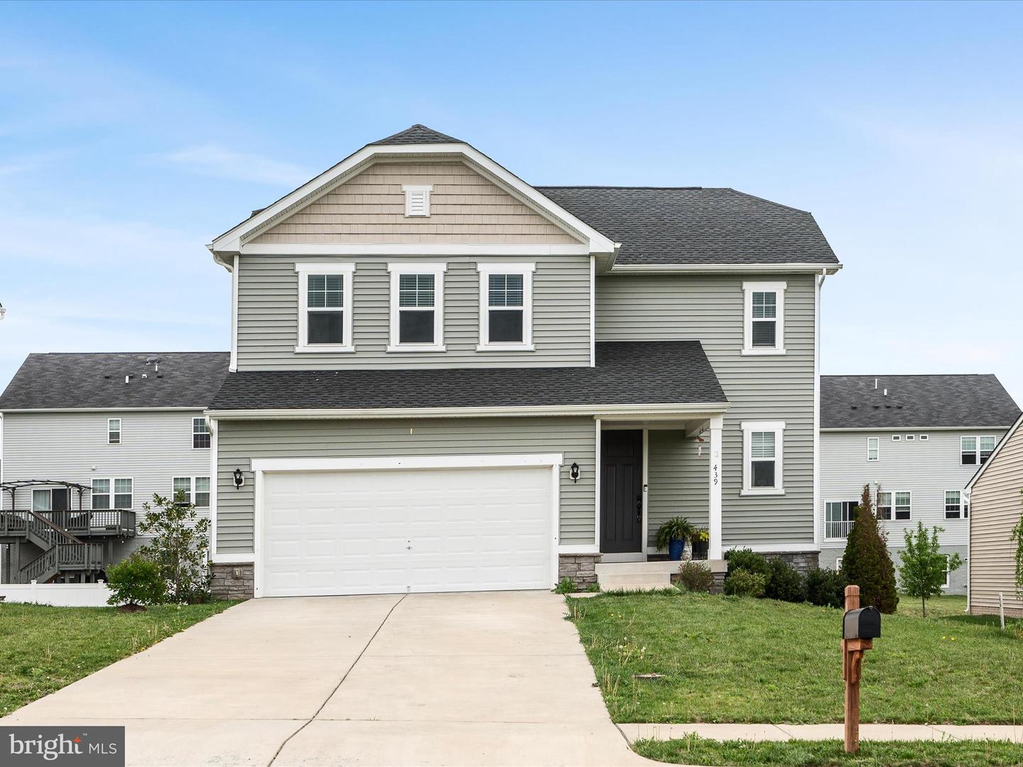 439 TOWN RUN LN, STEPHENS CITY, Virginia 22655, 3 Bedrooms Bedrooms, ,2 BathroomsBathrooms,Residential,For sale,439 TOWN RUN LN,VAFV2033796 MLS # VAFV2033796