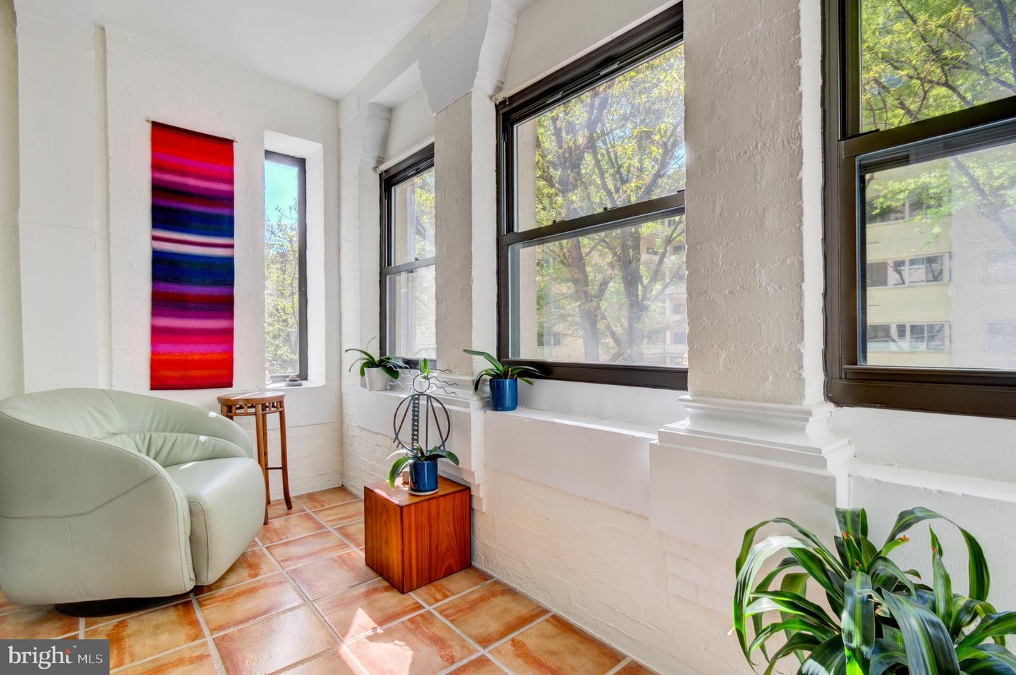 4700 CONNECTICUT AVE NW #208, WASHINGTON, District Of Columbia 20008, 2 Bedrooms Bedrooms, ,1 BathroomBathrooms,Residential,For sale,4700 CONNECTICUT AVE NW #208,DCDC2198174 MLS # DCDC2198174