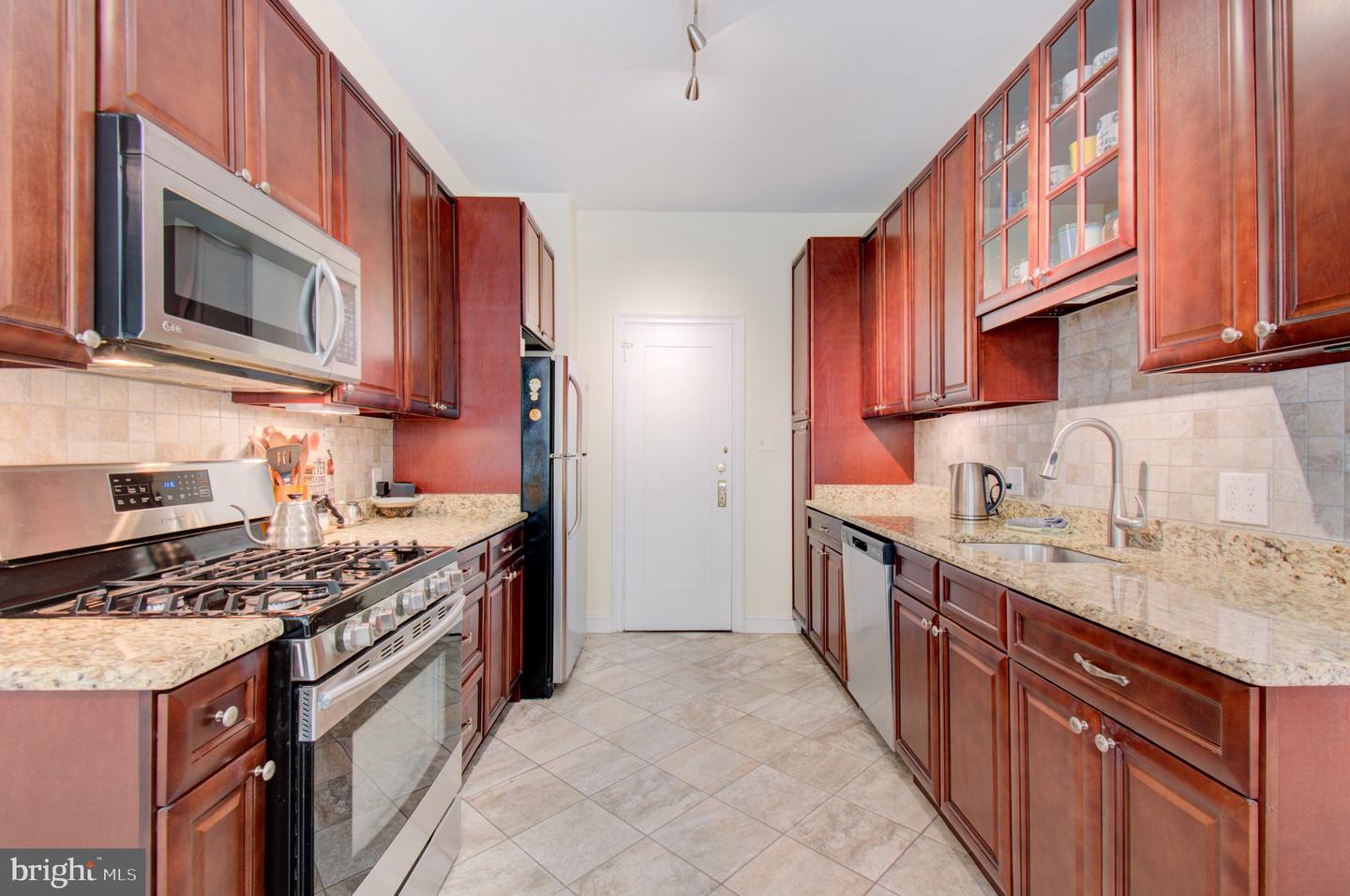 4700 CONNECTICUT AVE NW #208, WASHINGTON, District Of Columbia 20008, 2 Bedrooms Bedrooms, ,1 BathroomBathrooms,Residential,For sale,4700 CONNECTICUT AVE NW #208,DCDC2198174 MLS # DCDC2198174