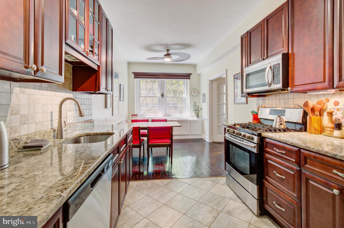 4700 CONNECTICUT AVE NW #208, WASHINGTON, District Of Columbia 20008, 2 Bedrooms Bedrooms, ,1 BathroomBathrooms,Residential,For sale,4700 CONNECTICUT AVE NW #208,DCDC2198174 MLS # DCDC2198174