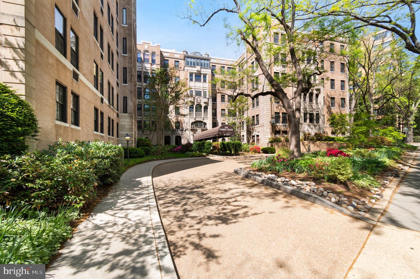 4700 CONNECTICUT AVE NW #208, WASHINGTON, District Of Columbia 20008, 2 Bedrooms Bedrooms, ,1 BathroomBathrooms,Residential,For sale,4700 CONNECTICUT AVE NW #208,DCDC2198174 MLS # DCDC2198174