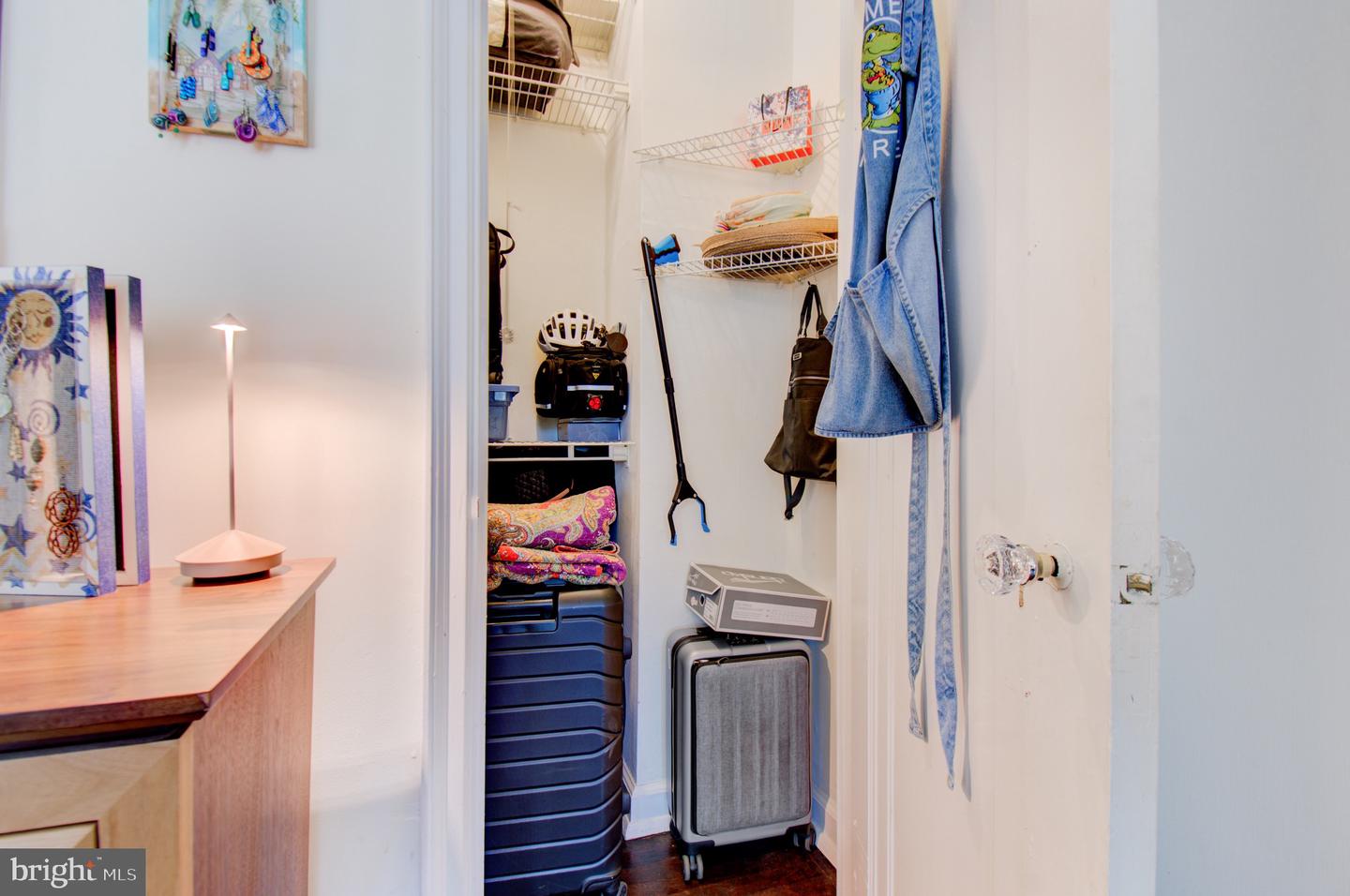 4700 CONNECTICUT AVE NW #208, WASHINGTON, District Of Columbia 20008, 2 Bedrooms Bedrooms, ,1 BathroomBathrooms,Residential,For sale,4700 CONNECTICUT AVE NW #208,DCDC2198174 MLS # DCDC2198174