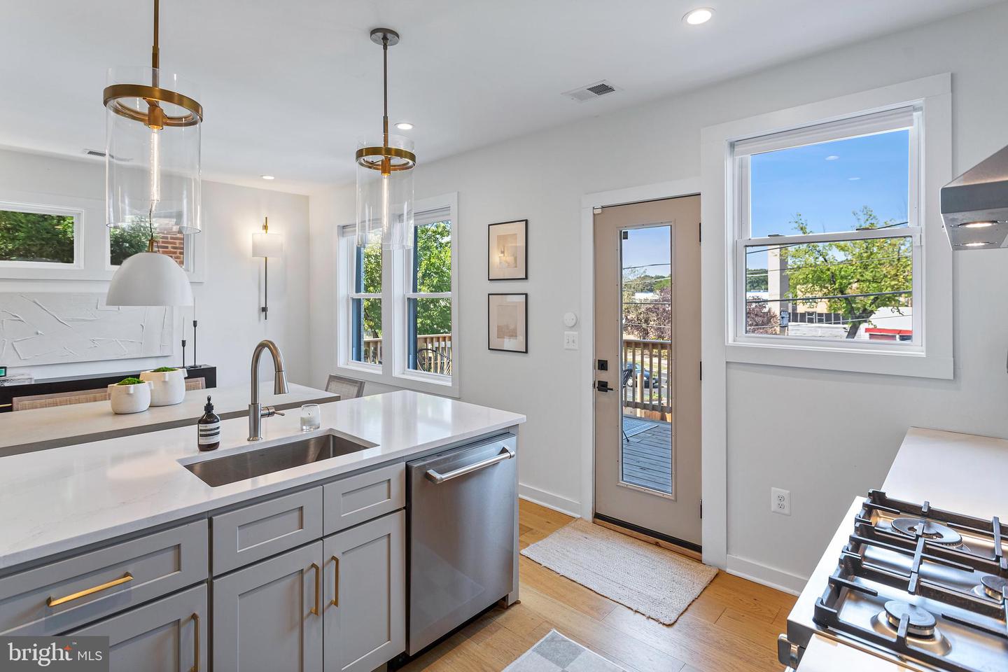 125 JEFFERSON ST NW, WASHINGTON, District Of Columbia 20011, 5 Bedrooms Bedrooms, ,3 BathroomsBathrooms,Residential,For sale,125 JEFFERSON ST NW,DCDC2198194 MLS # DCDC2198194