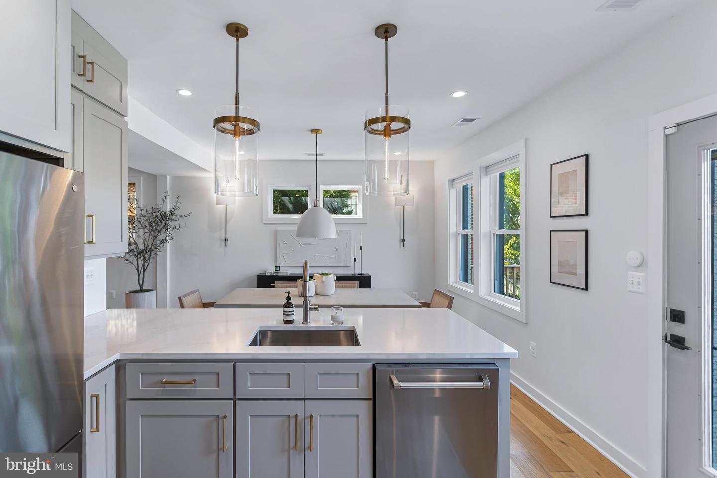 125 JEFFERSON ST NW, WASHINGTON, District Of Columbia 20011, 5 Bedrooms Bedrooms, ,3 BathroomsBathrooms,Residential,For sale,125 JEFFERSON ST NW,DCDC2198194 MLS # DCDC2198194